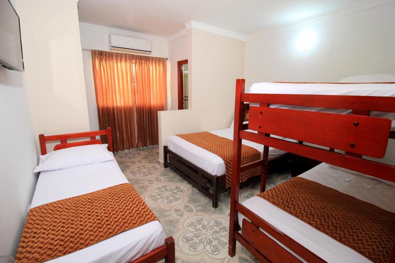 Hotel Rodadero Inn By Geh Suites Санта Марта Екстериор снимка